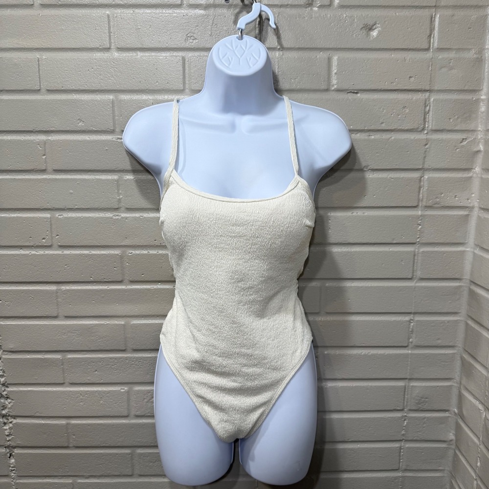 Halara Cream Crinkle Textured Strappy Back Cutout One Piece Swimsuit NWOT S Chic